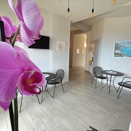 B&B Villa Orchidea Ricadi Buitenkant foto