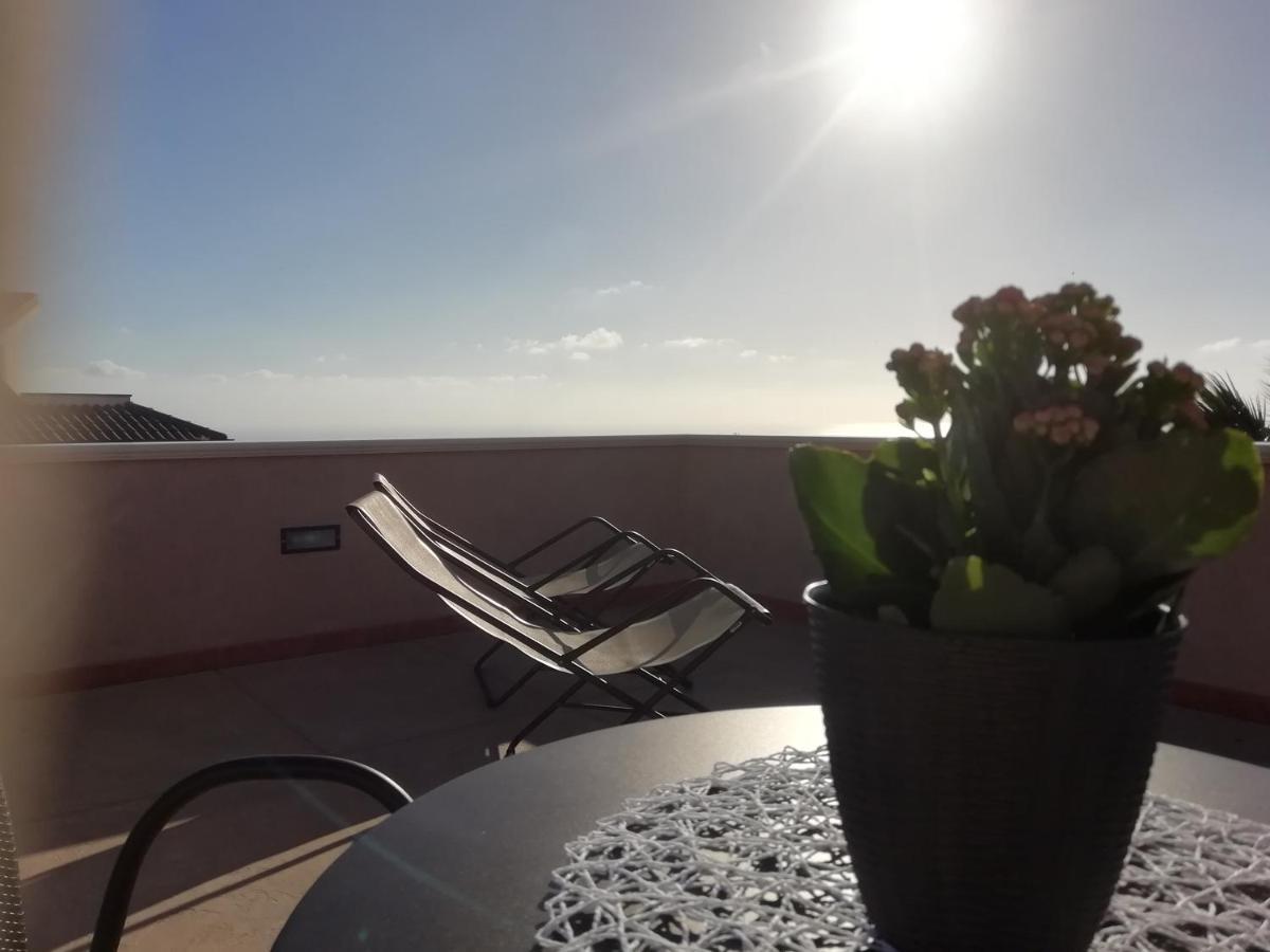 B&B Villa Orchidea Ricadi Buitenkant foto