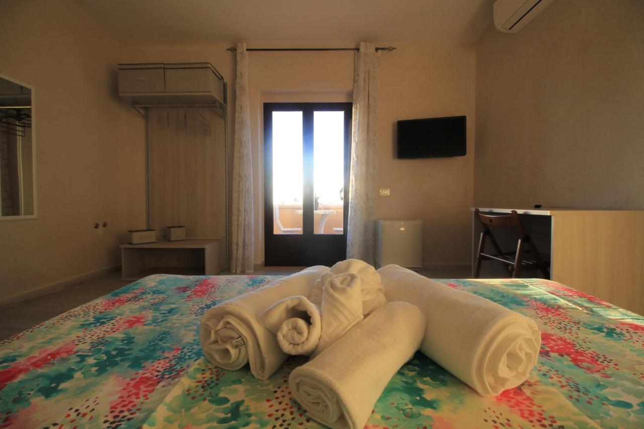 B&B Villa Orchidea Ricadi Buitenkant foto